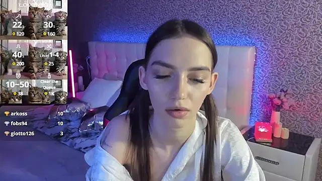 SophieCatty online show from 02/28/25, 02:42