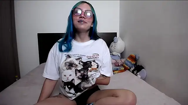 MARIANADIRTY online show from 12/19/25, 04:14