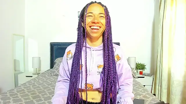 ZulyMichels online show from 04/22/26, 12:18