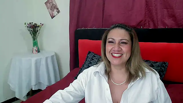 Snapshot of yayita_mature chatting on 01/16/25, 04:07 yayita mature online show from 01/16/25, 04:07