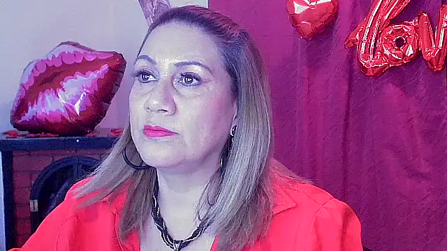 Snapshot of yayita_mature chatting on 02/11/25, 03:29 yayita mature online show from 02/11/25, 03:29