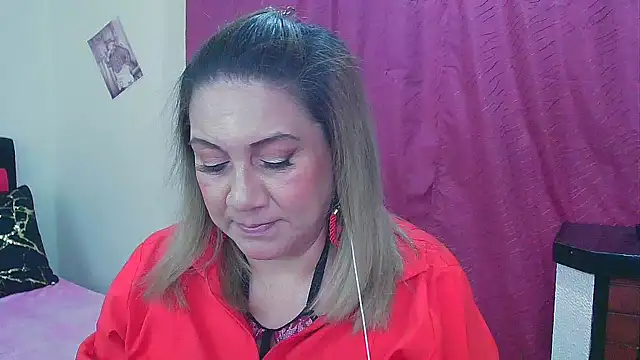 Snapshot of yayita_mature chatting on 02/25/25, 02:22 yayita mature online show from 02/25/25, 02:22