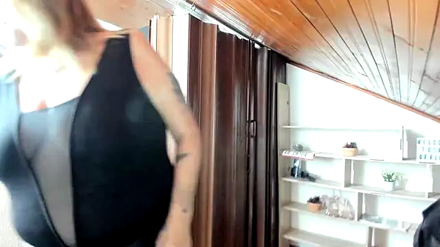 Snapshot of yayita_mature chatting on 03/12/25, 12:57 yayita mature online show from 03/12/25, 12:57