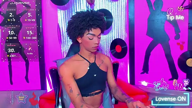 nickyminach  online show from 02/28/26, 07:48