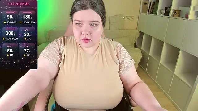 PlumPie online show from 02/26/25, 05:50