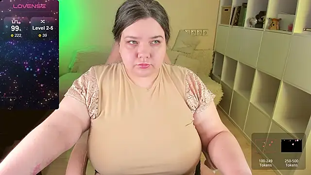 PlumPie online show from 03/01/25, 05:27