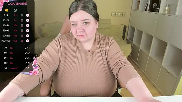 PlumPie online show from 10/19/25, 01:23