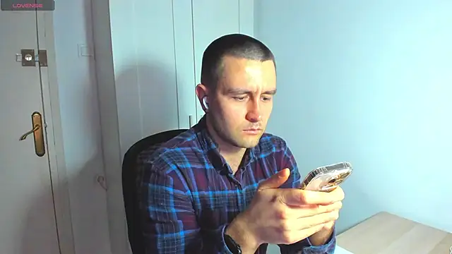 HonestAndrew online show from 01/16/25, 01:25