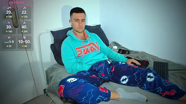 HonestAndrew online show from 02/26/25, 07:27