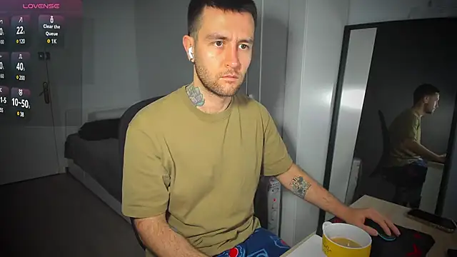 HonestAndrew online show from 03/15/25, 06:36