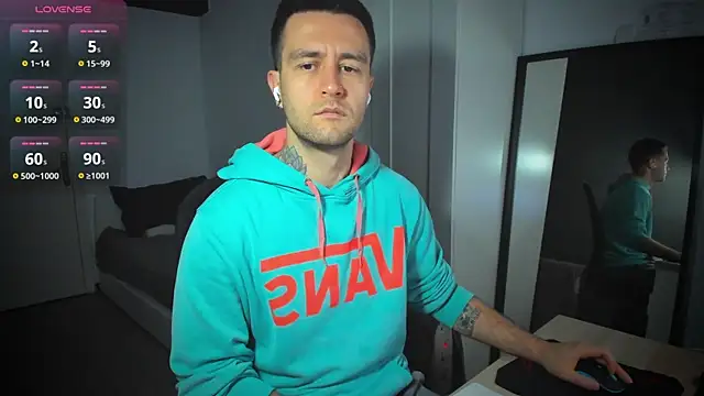 HonestAndrew online show from 03/18/25, 07:08