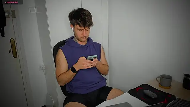 HonestAndrew online show from 04/08/26, 02:28