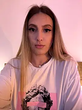 Eva Ryen online show from 10/25/25, 04:13