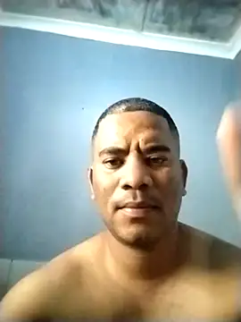 Snapshot of Purplejuice777 chatting on 02/08/26, 03:26 Purplejuice777 online show from 02/08/26, 03:26