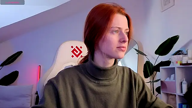 doll lesli online show from 11/24/25, 08:36