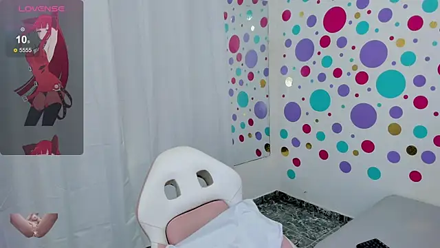 Adele LatinLady online show from 02/02/25, 08:19