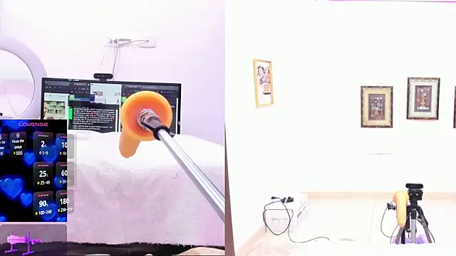 Paulina Davis  online show from 02/19/25, 01:18