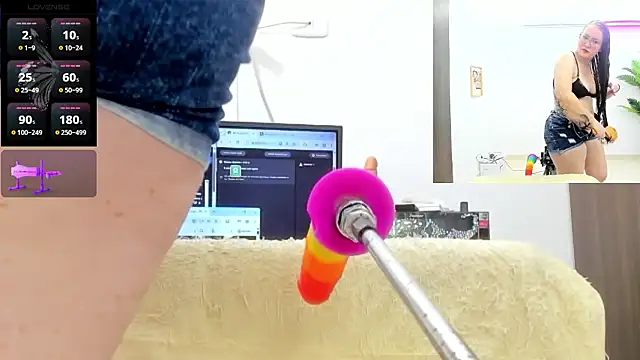 Paulina Davis  online show from 01/11/26, 12:04