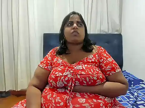 SusanaEshwar online show from 11/24/25, 12:32