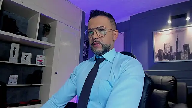 MrFrank tattoo online show from 10/31/25, 11:33