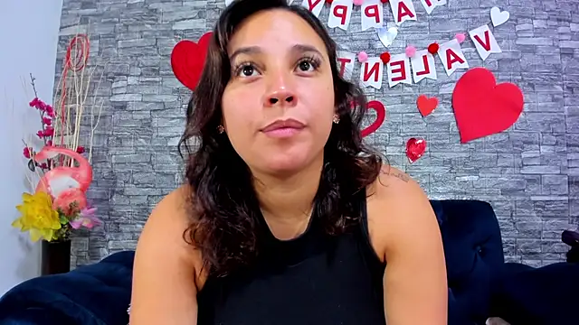 LizzRouse online show from 02/10/25, 09:47