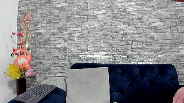 LizzRouse online show from 02/23/25, 06:01