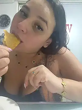 LizzRouse online show from 10/23/25, 12:15