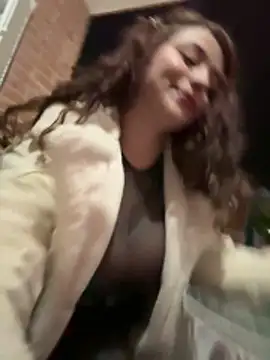 Snapshot of sahorix1 chatting on 11/25/25, 05:35 sahorix1 online show from 11/25/25, 05:35