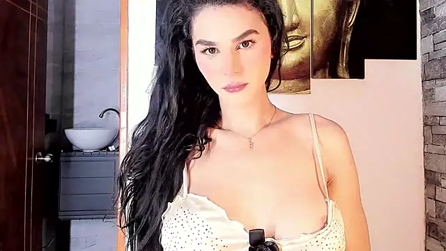Snapshot of little_tsgirl_ chatting on 06/30/26, 11:17 little tsgirl online show from 06/30/26, 11:17