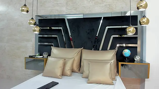 Snapshot of BiancaFollerach chatting on 01/19/25, 11:34 BiancaFollerach online show from 01/19/25, 11:34