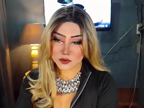 BlackAlison online show from 04/15/26, 02:46