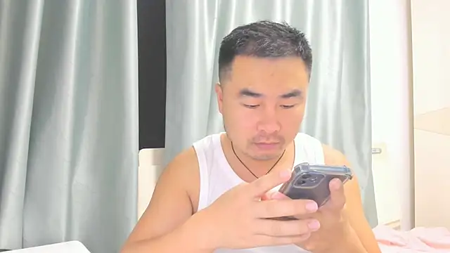 guozuo online show from 09/12/25, 03:12