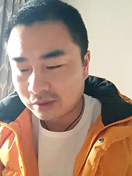 guozuo online show from 12/04/25, 02:32