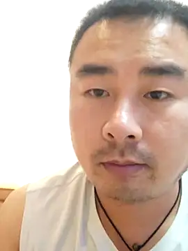 Snapshot of guozuo chatting on 05/19/26, 01:39 guozuo online show from 05/19/26, 01:39
