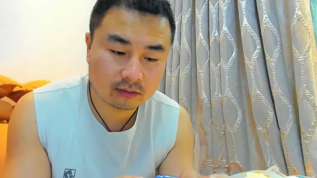 Snapshot of guozuo chatting on 05/22/26, 01:06 guozuo online show from 05/22/26, 01:06