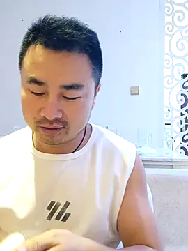 guozuo online show from 07/05/26, 01:40