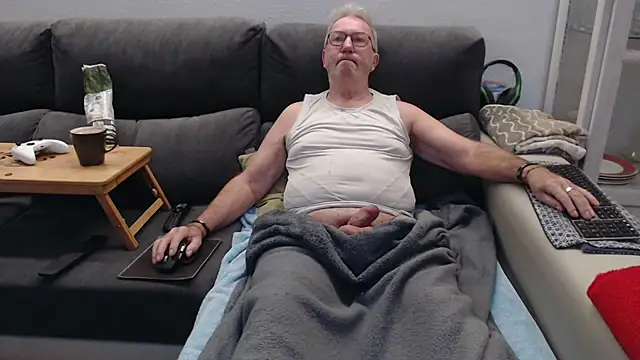 Nudelschwanz online show from 03/03/26, 06:19