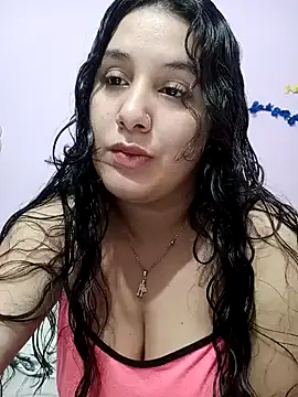 Deina bunny online show from 12/13/24, 09:41