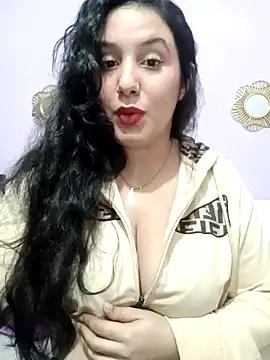 Deina bunny online show from 12/17/24, 10:22