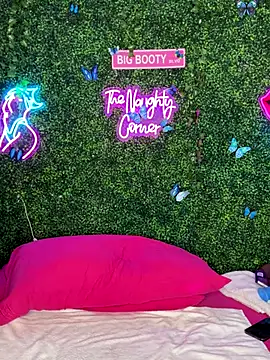 ThickAssRena online show from 01/06/26, 10:45