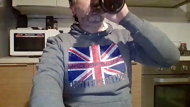 woww791 online show from 11/28/25, 08:22