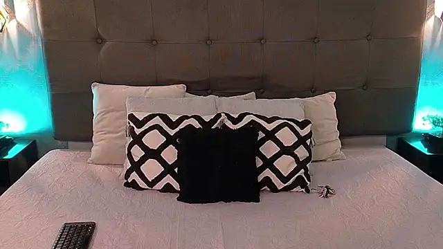 Madisonsmiith online show from 03/15/25, 03:51