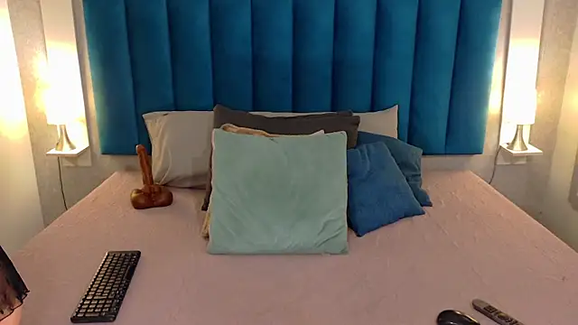 Madisonsmiith online show from 07/14/26, 09:53