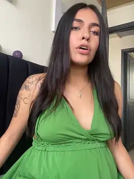 DaphneUwu online show from 02/01/25, 03:50