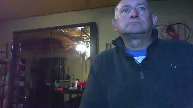 Snapshot of jeanlulu chatting on 10/05/25, 07:23 jeanlulu online show from 10/05/25, 07:23