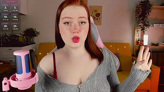 Snapshot of Sofy_Benson chatting on 01/12/25, 11:28 Sofy Benson online show from 01/12/25, 11:28