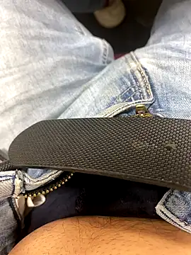 Snapshot of amyalaruz34ist chatting on 11/15/25, 09:11 amyalaruz34ist online show from 11/15/25, 09:11