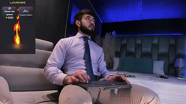 Snapshot of MarkWalker__ chatting on 03/04/25, 10:24 MarkWalker online show from 03/04/25, 10:24