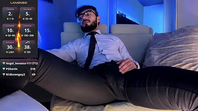 Snapshot of MarkWalker__ chatting on 03/09/25, 05:17 MarkWalker online show from 03/09/25, 05:17