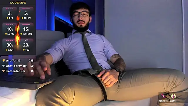 Snapshot of MarkWalker__ chatting on 03/21/25, 04:40 MarkWalker online show from 03/21/25, 04:40